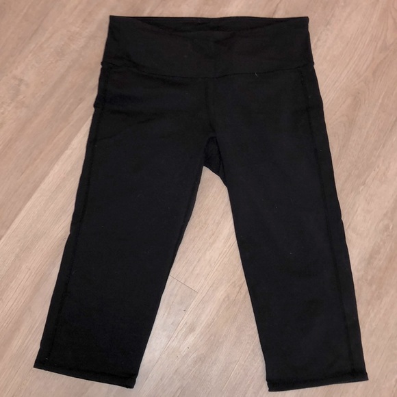 Athleta Pants - Athleta Cropped Pants Capri Yoga Gym